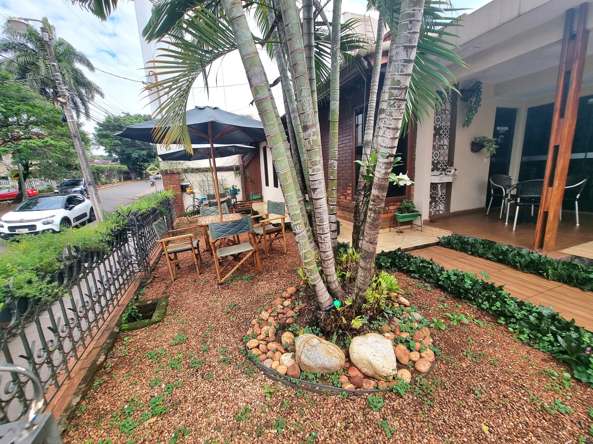 Residencia para uso comercial o residencial en villa bancaria!! — foto 3