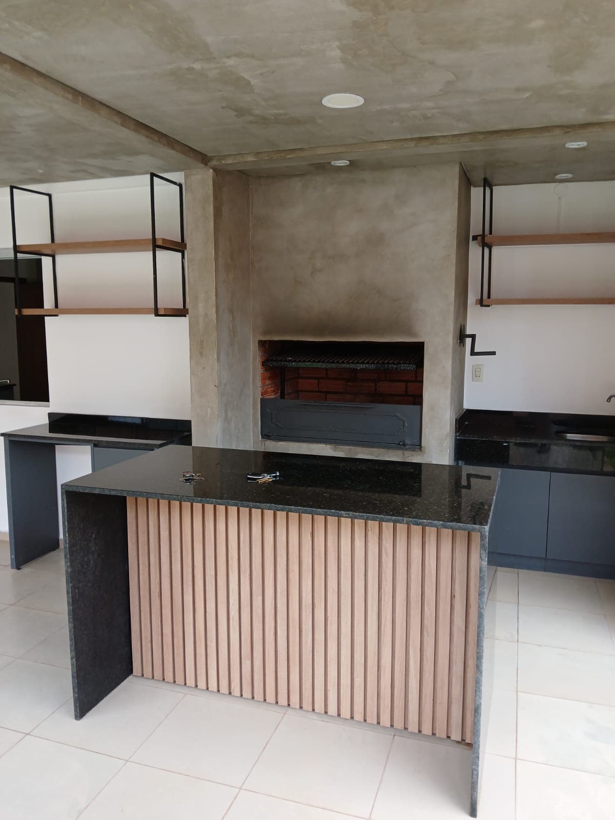 Casa con quincho y piscina en loma merlo – Luque — foto 4
