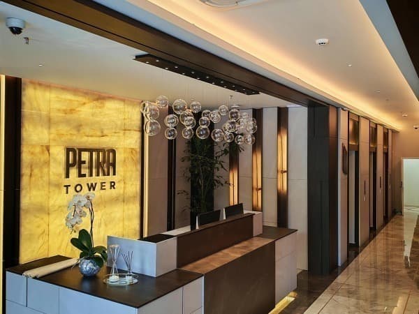 Departamento de 2 habitaciones en Petra Tower