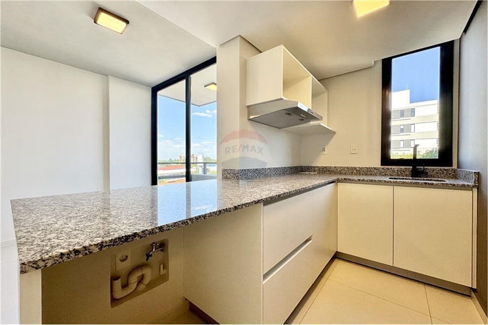 Departamento-alquiler-Luque/insignia 5, foto 4