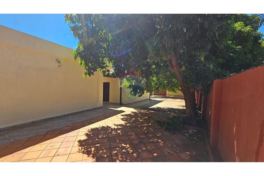 Hermosa Casa con salon comercial en Itaugua, foto 4