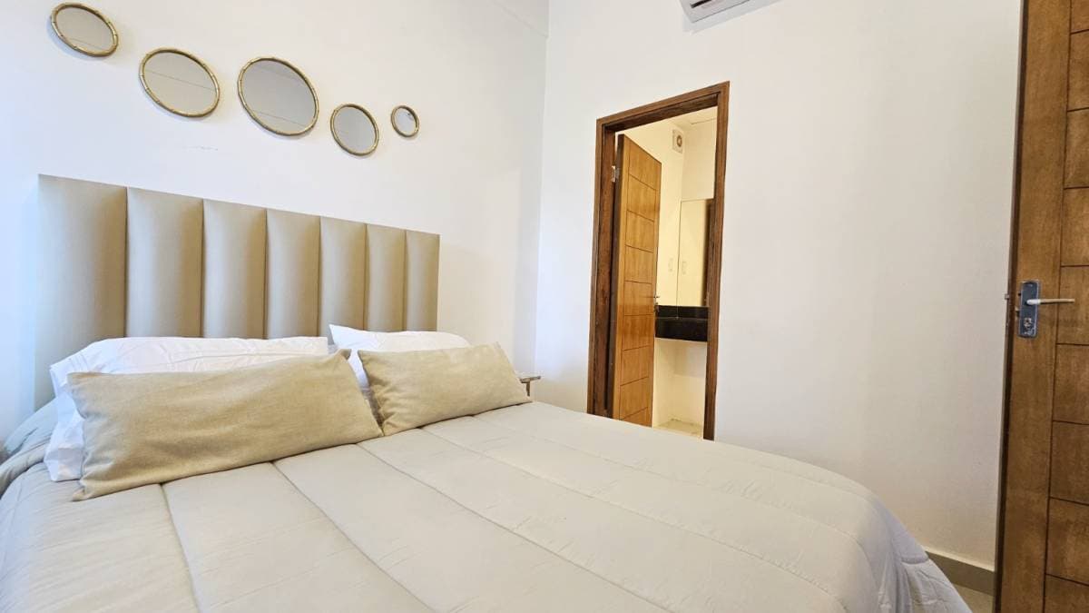 Alquilo departamento full amoblado en lambare