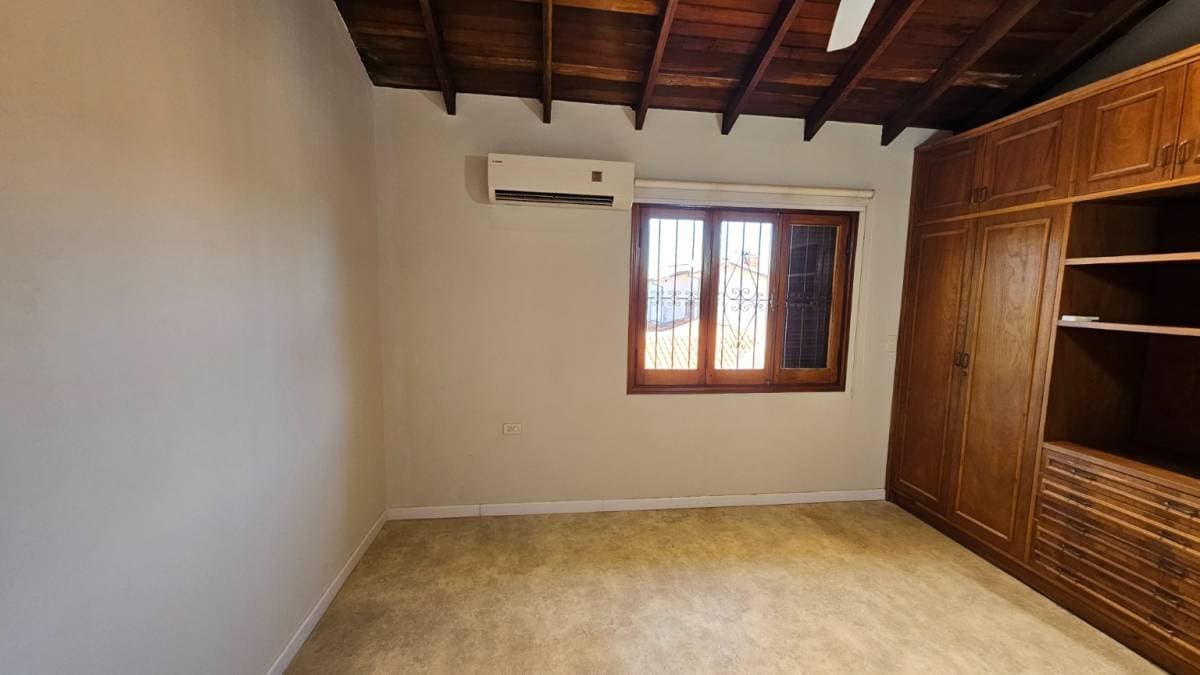 Dulex en barrio mburucuya, foto 3
