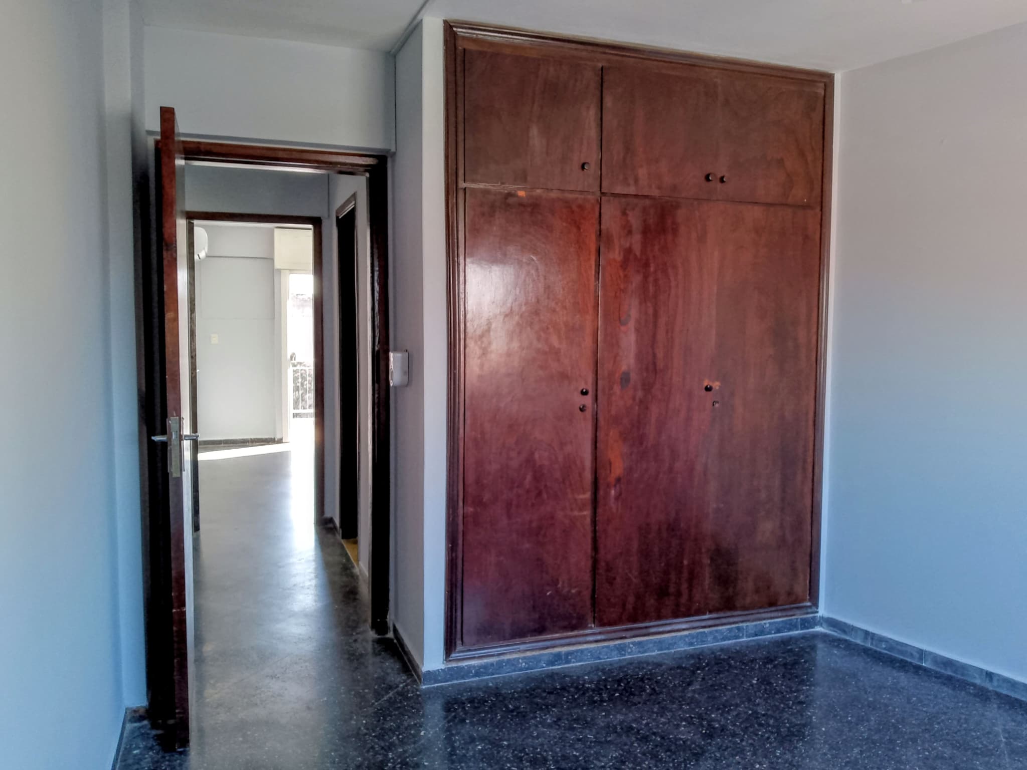 Depto. Remodelado a nuevo c/ cochera — foto 4