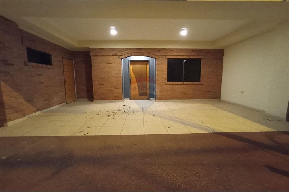 Duplex de 3 dormitorios en lambare- century plaza