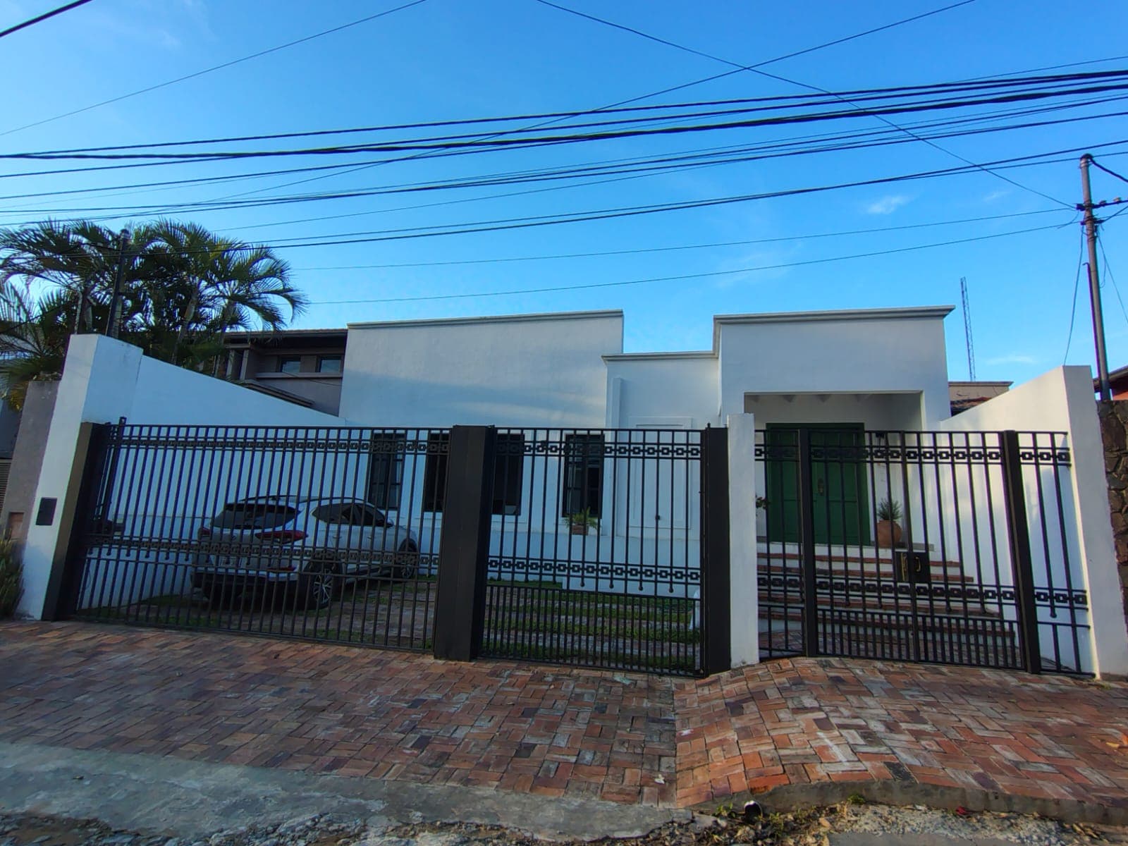 De elegante residencia barrio Recoleta, foto 1