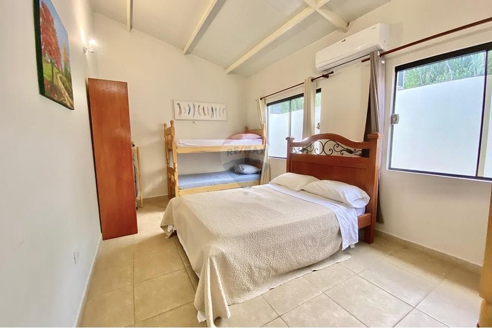 En Venta - Casa -San Bernardino, Cordillera, Paraguay, foto 5