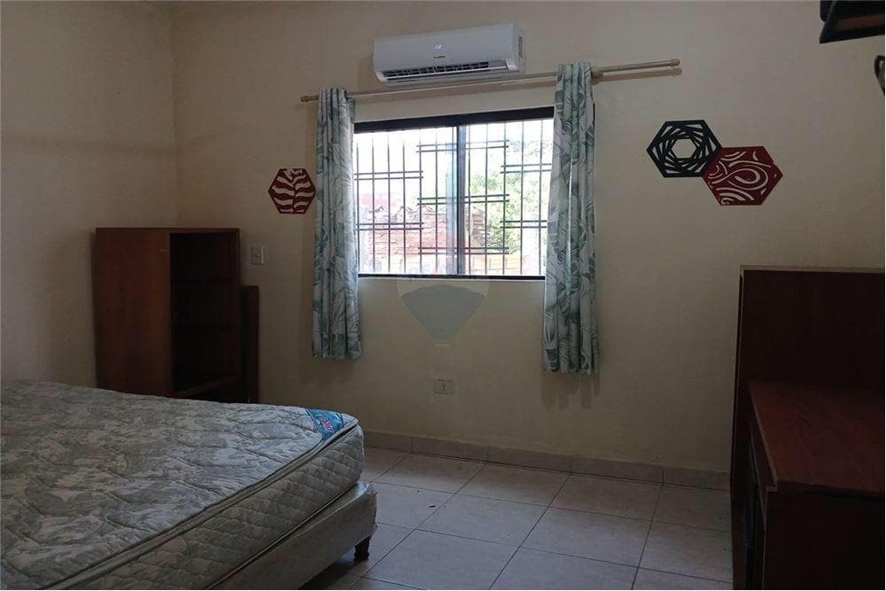 Casa Pequeña en Tacumbu, foto 3