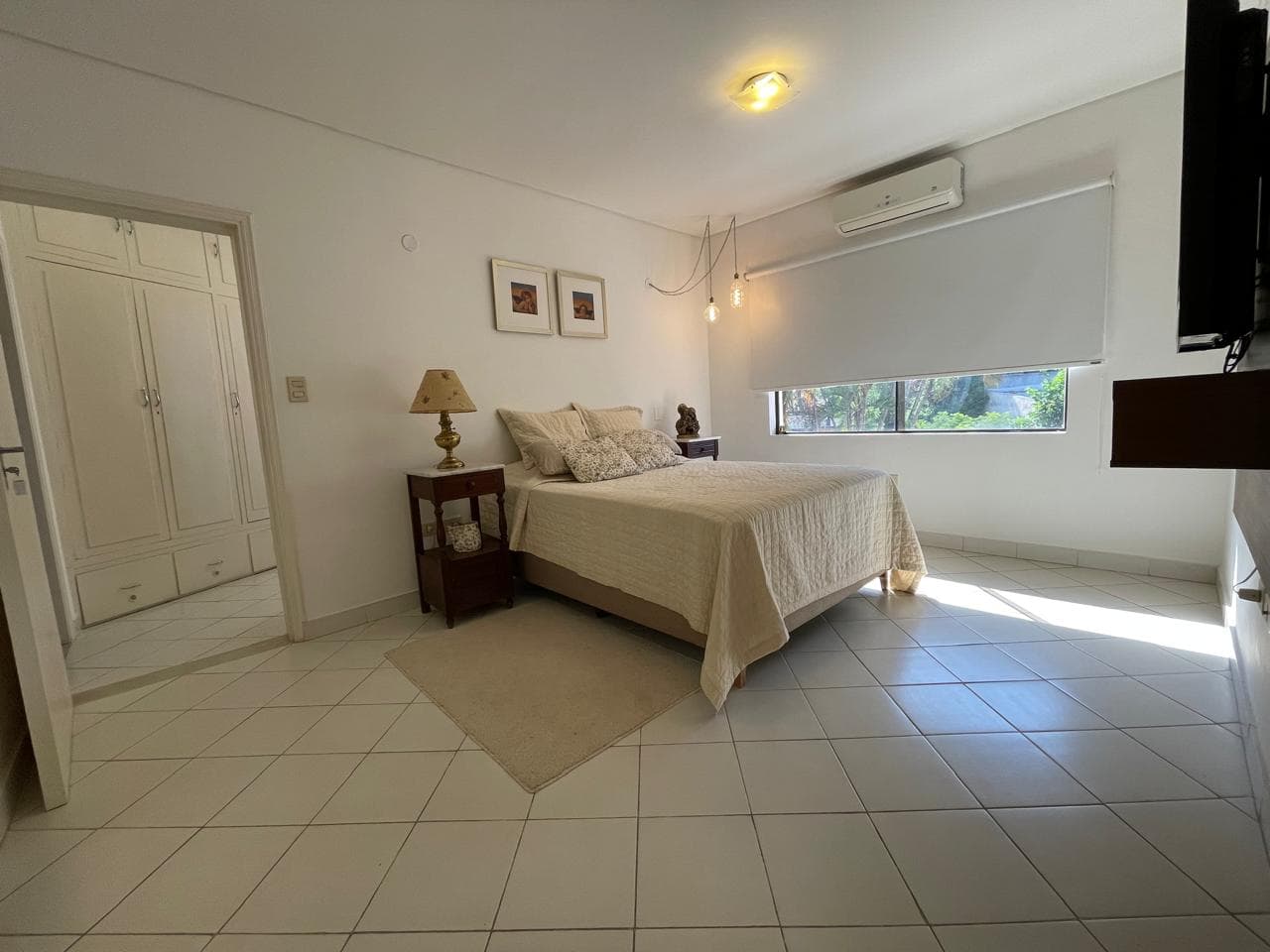Hermosa Casa En Alquiler Barrio Residencial Mariscal López, Asunción — foto 3