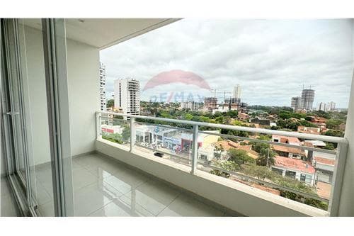Alquilo departamento piso completo