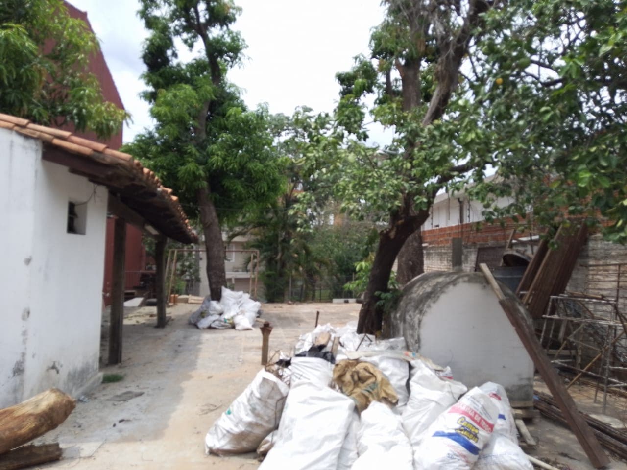 Terreno en Barrio San Vicente Zona Mercado 4 — foto 2