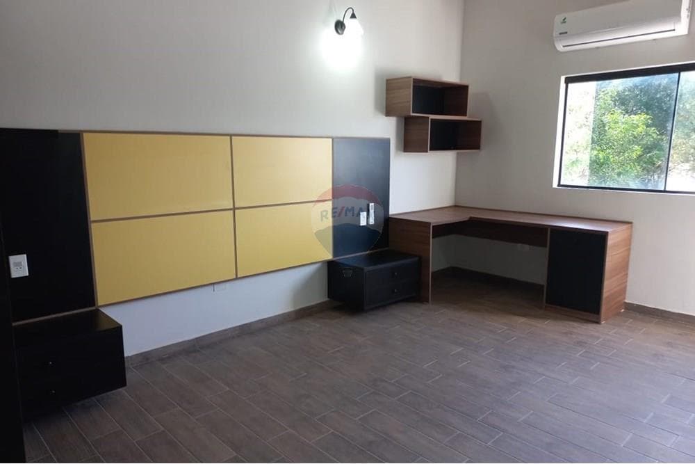 Casa A Estrenar Con Piscina En Luque J.a — foto 2