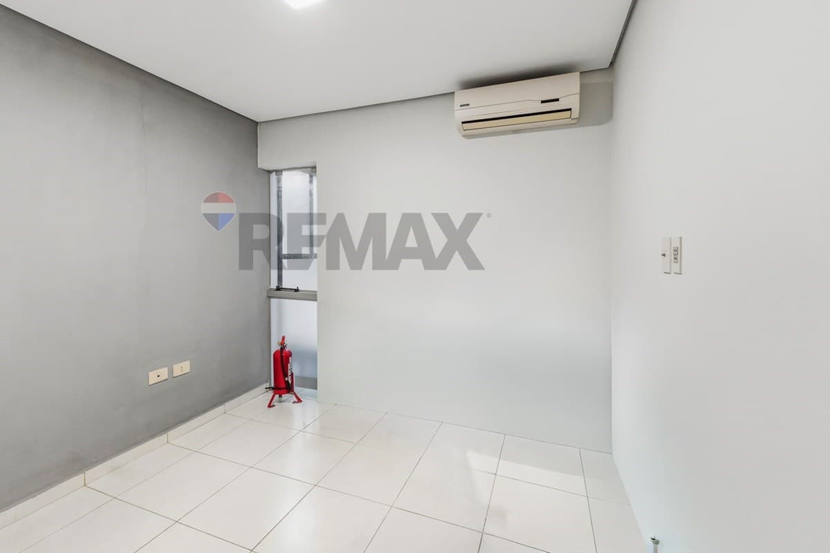Departamento en barrio mburucuya, foto 4