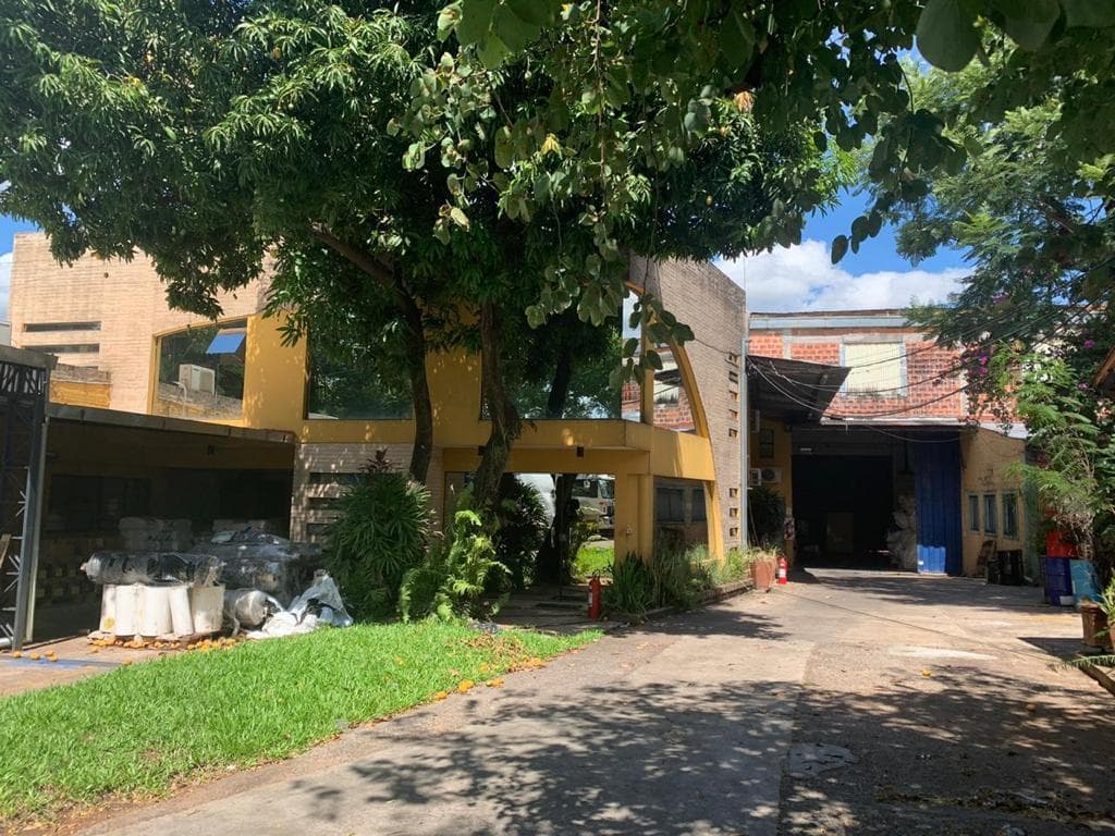 Venta Deposito En San Lorenzo con salida a Rutas importantes