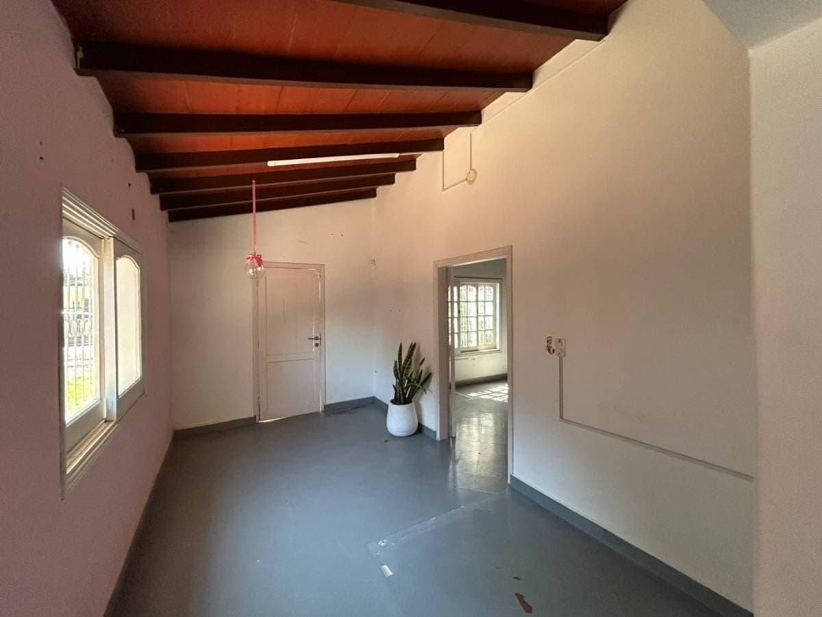 Casa en planta baja en Centro de Luque para vivienda o comercial, foto 4