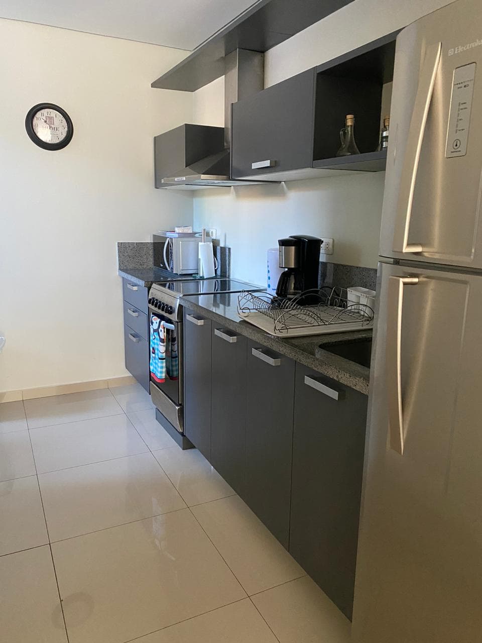Dpto amoblado Villa Morra:, foto 4