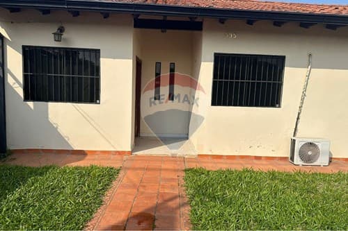 Casa en venta, central Mariano Roque Alonso, foto 2