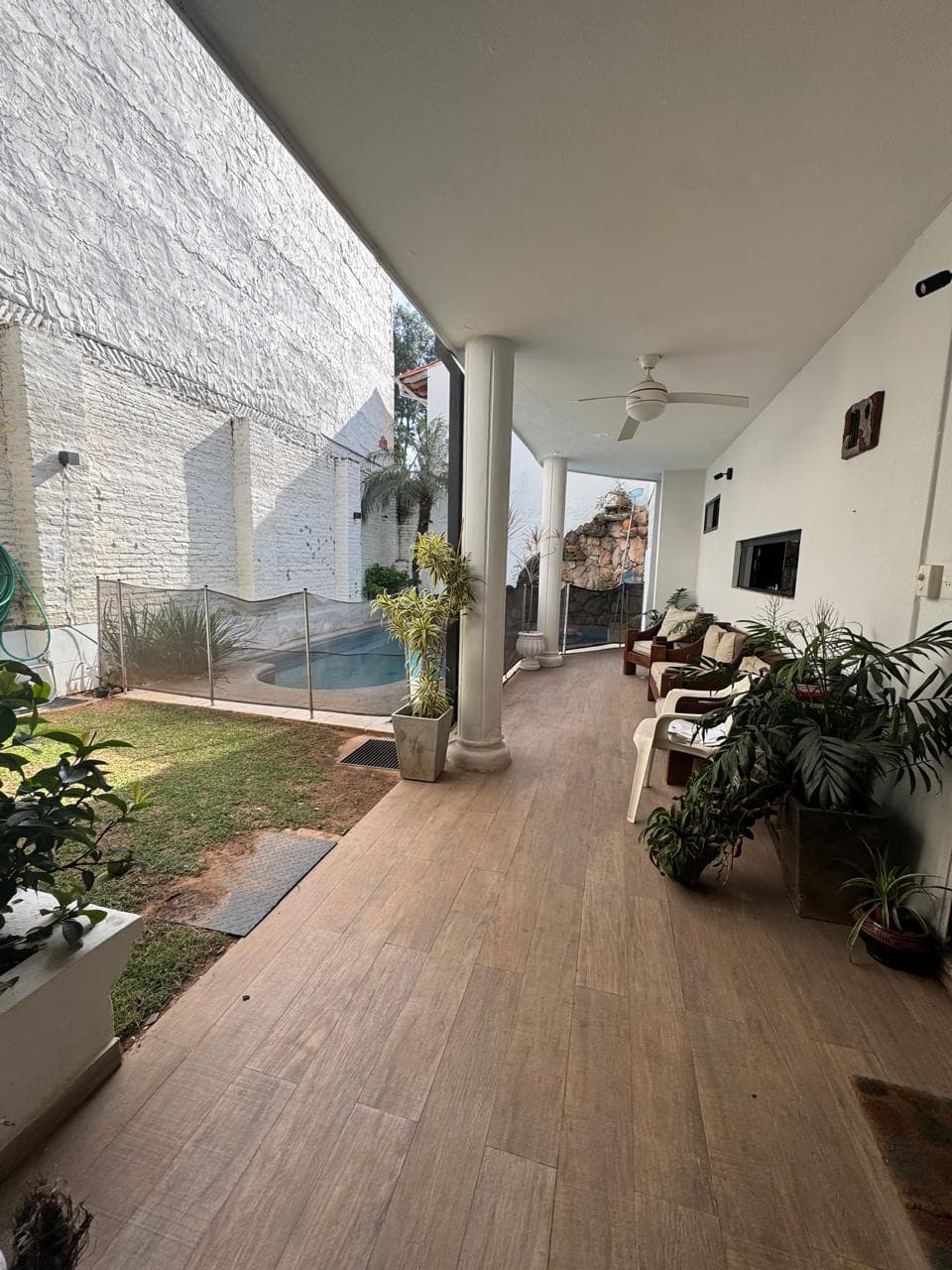 Hermosa casa en barrio mburucuyá, foto 5