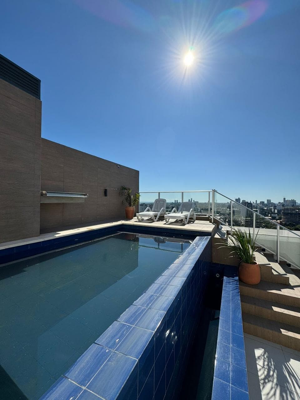 En venta departamento a estrenar, zona Villa Morra. Edificio first living — foto 4