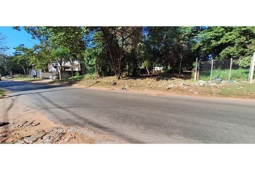 Vendo terreno en San Lorenzo