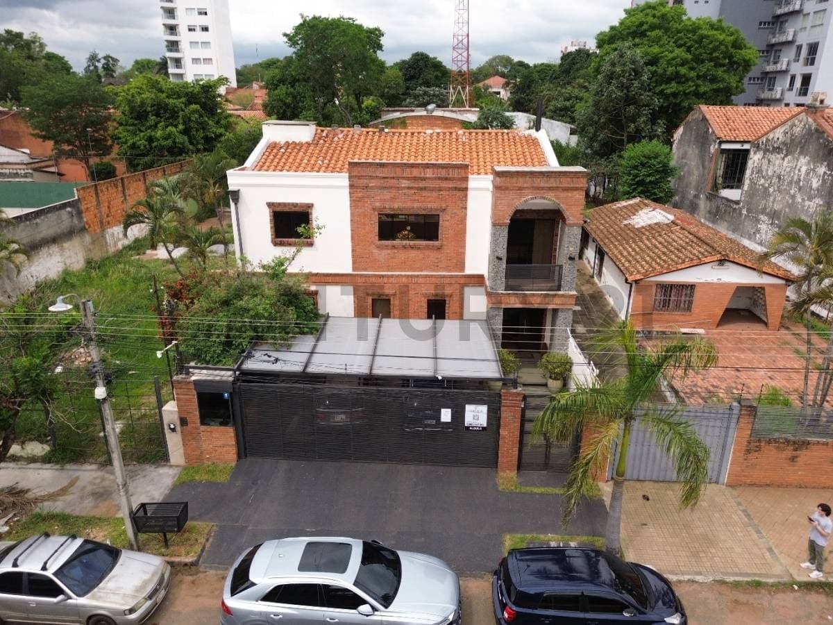 de Casa en Villa Aurelia, Asunción, foto 3