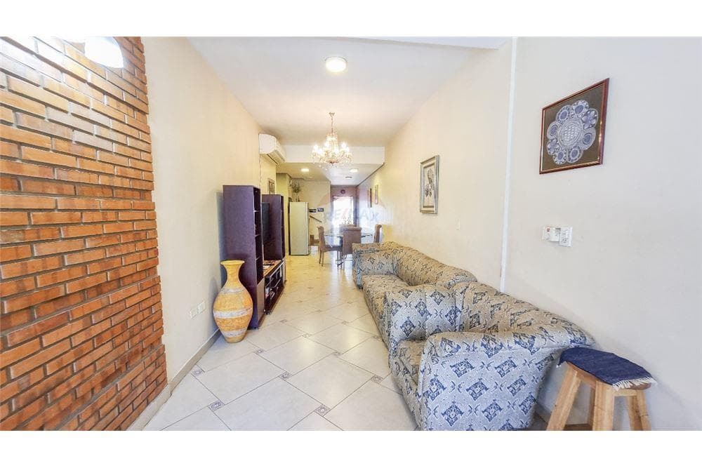 Dúpex de 4 dorm. En barrio san miguel -San Lorenzo, foto 3