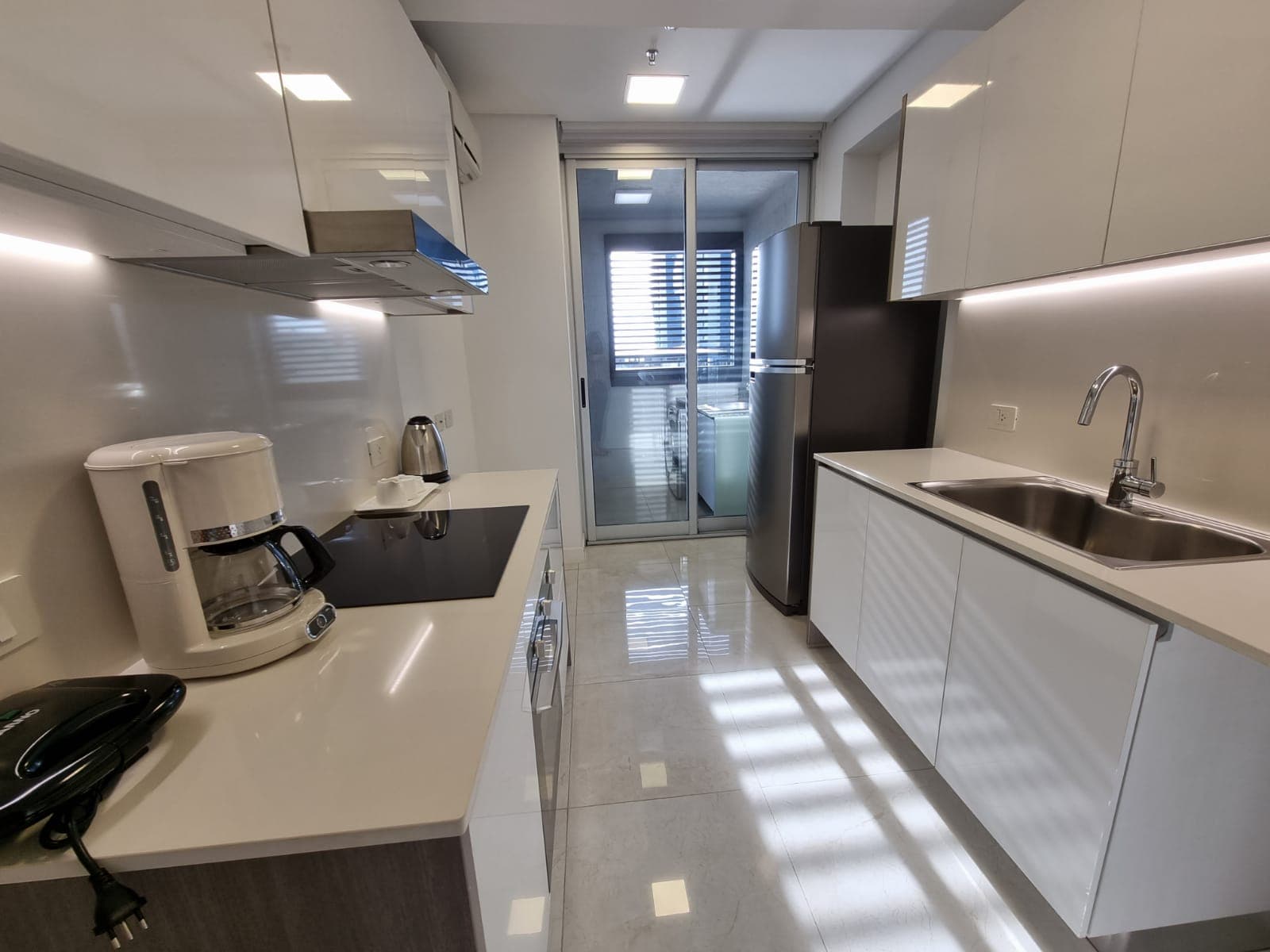 Torres eminent - alquilo departamento full amoblado de 3 dormitorios — foto 4