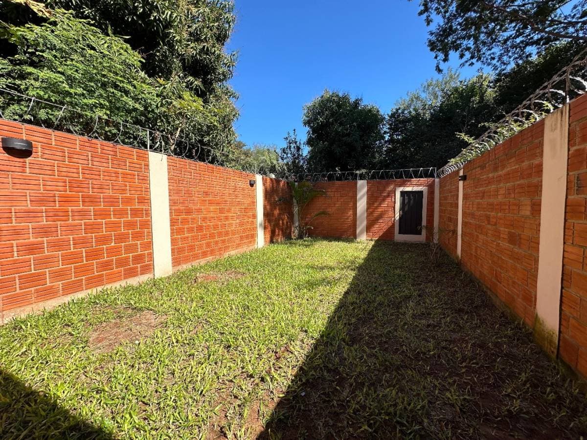 Duplex a estrenar a metros de la ruta Luque-San Lorenzo, foto 5