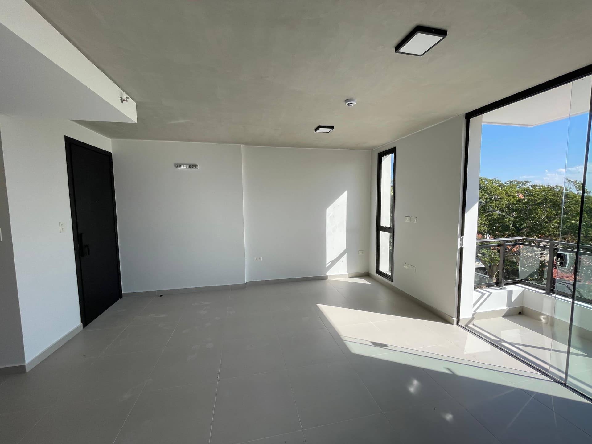 departamento de 3 habitaciones y 2 cocheras en Insignia City 2, foto 2