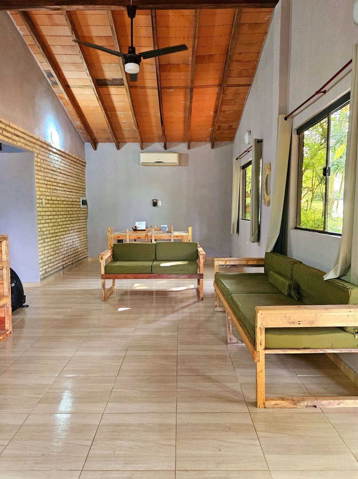 En venta hermosa casa quinta en Atyra 1.296m2, foto 2