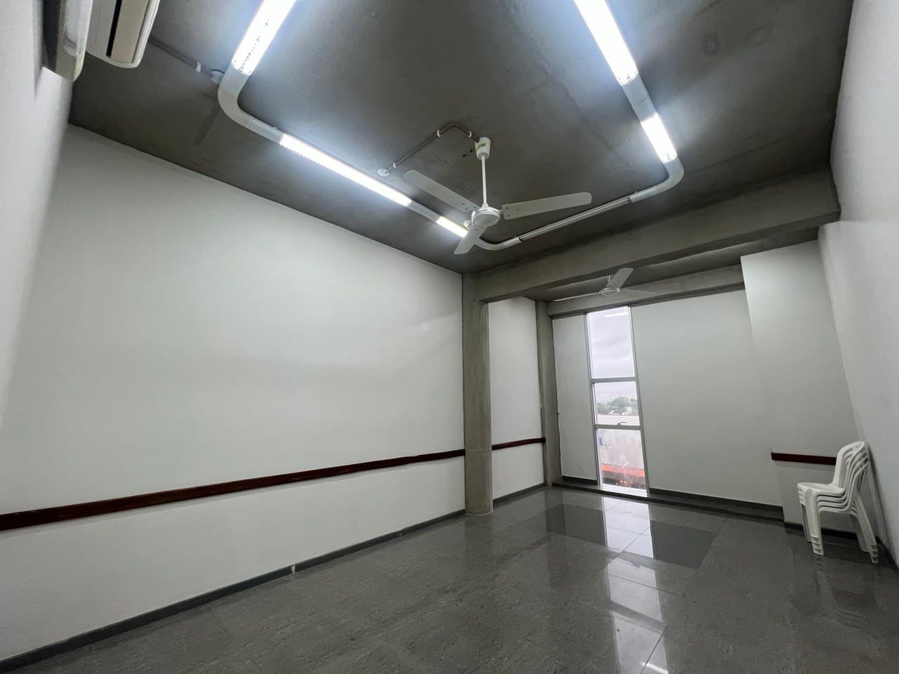 De aulas / oficinas - edificio corporativo — foto 5