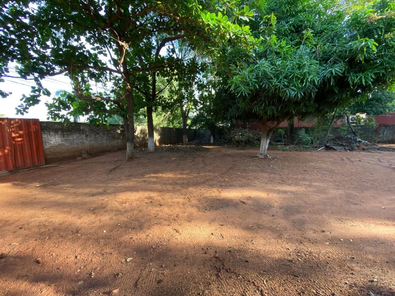 Dos terrenosd en lambare, foto 2