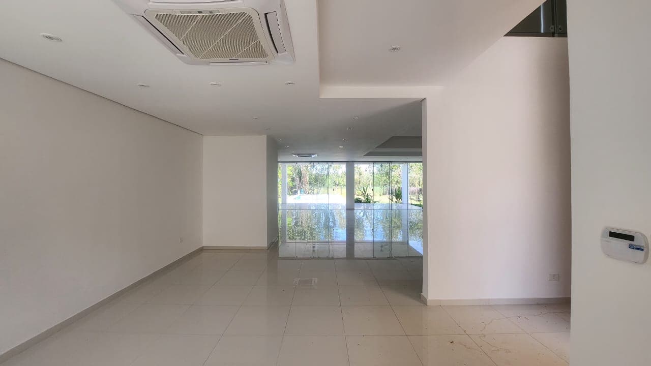 Amplia residencia de tres dormitorios en surubi"i, foto 4