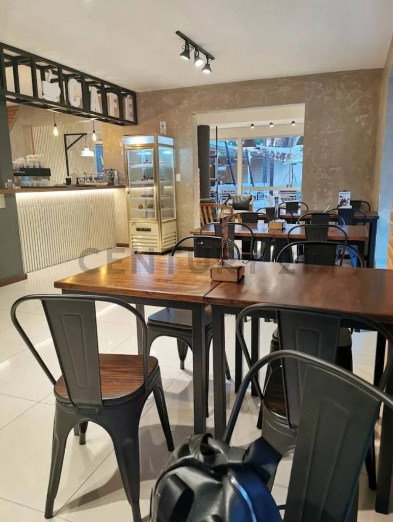 De local comercial en esquina – eje corporativo Villa Morra/Recoleta, foto 3
