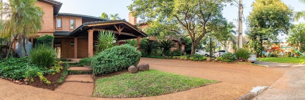 Vendo hermosa casa en barrio cerrado las piedras