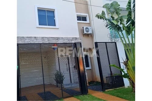 duplex en Fernando de la Mora, foto 1