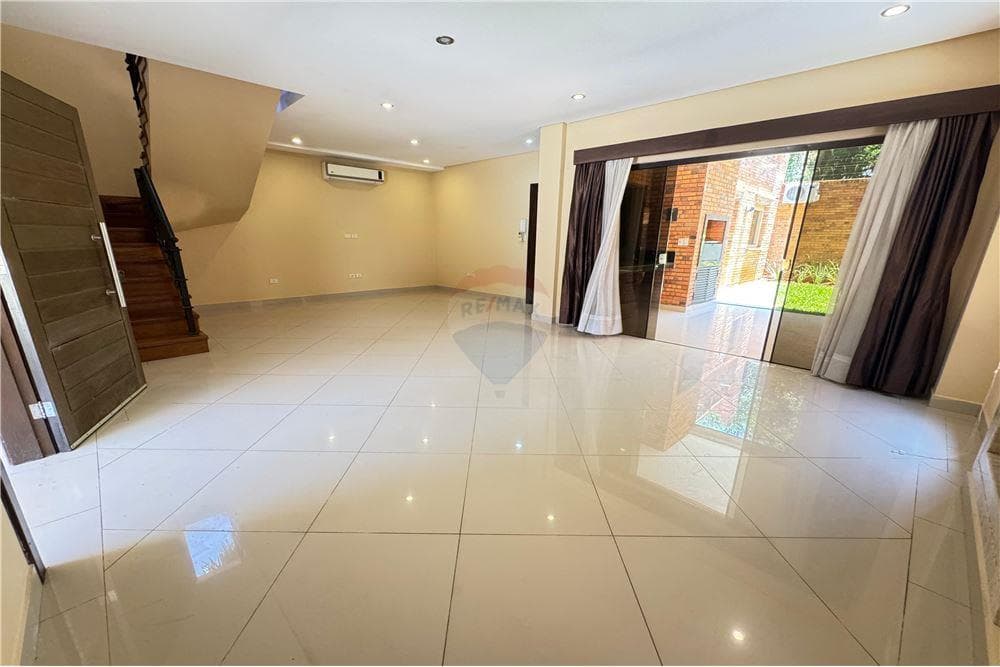 Casa - Venta - Paraguay Central San Lorenzo, invierte en un hermosa casa!, foto 5