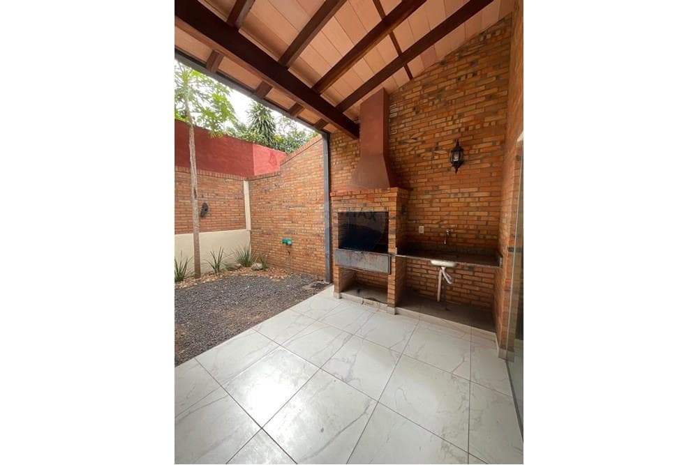 Duplex en lambare zona colegio sek, foto 2
