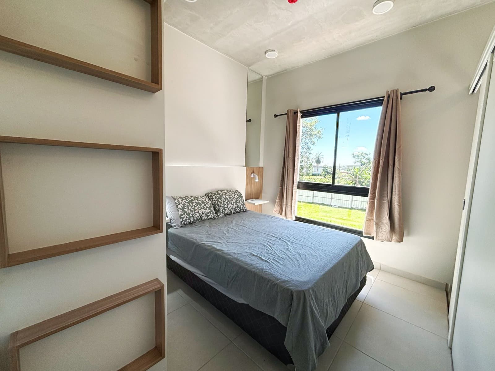 Departamento amoblado de 1 habitación! Edificio ZUBA 12 - Ciudad del Este — foto 4
