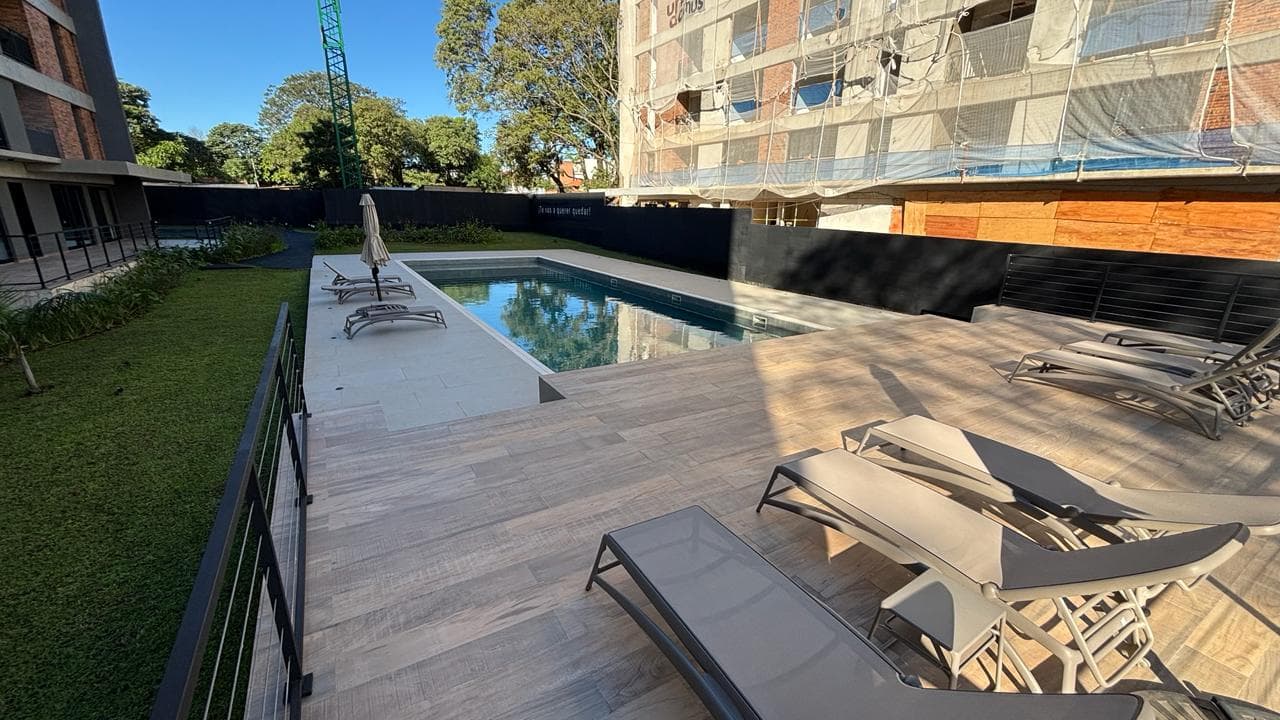 Alquiler En Luque – Edificio Urban Cumbres