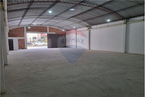 Tinglado en San Lorenzo-barrio c. Del monte, foto 2