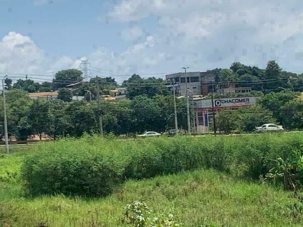 Terreno sobre Ruta en Ciudad del Este – ¡Gran Oportunidad de Inversión!, foto 3