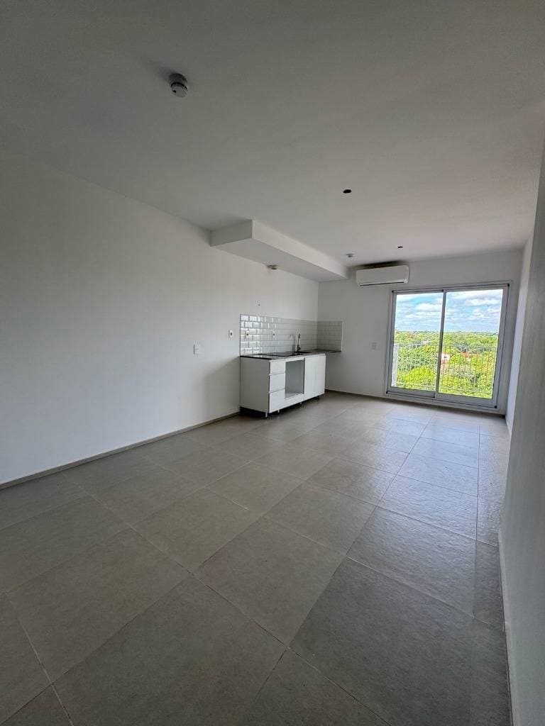 Departamento de 2 dormitorios en OGA Ciudad Jardín, Luque, foto 3