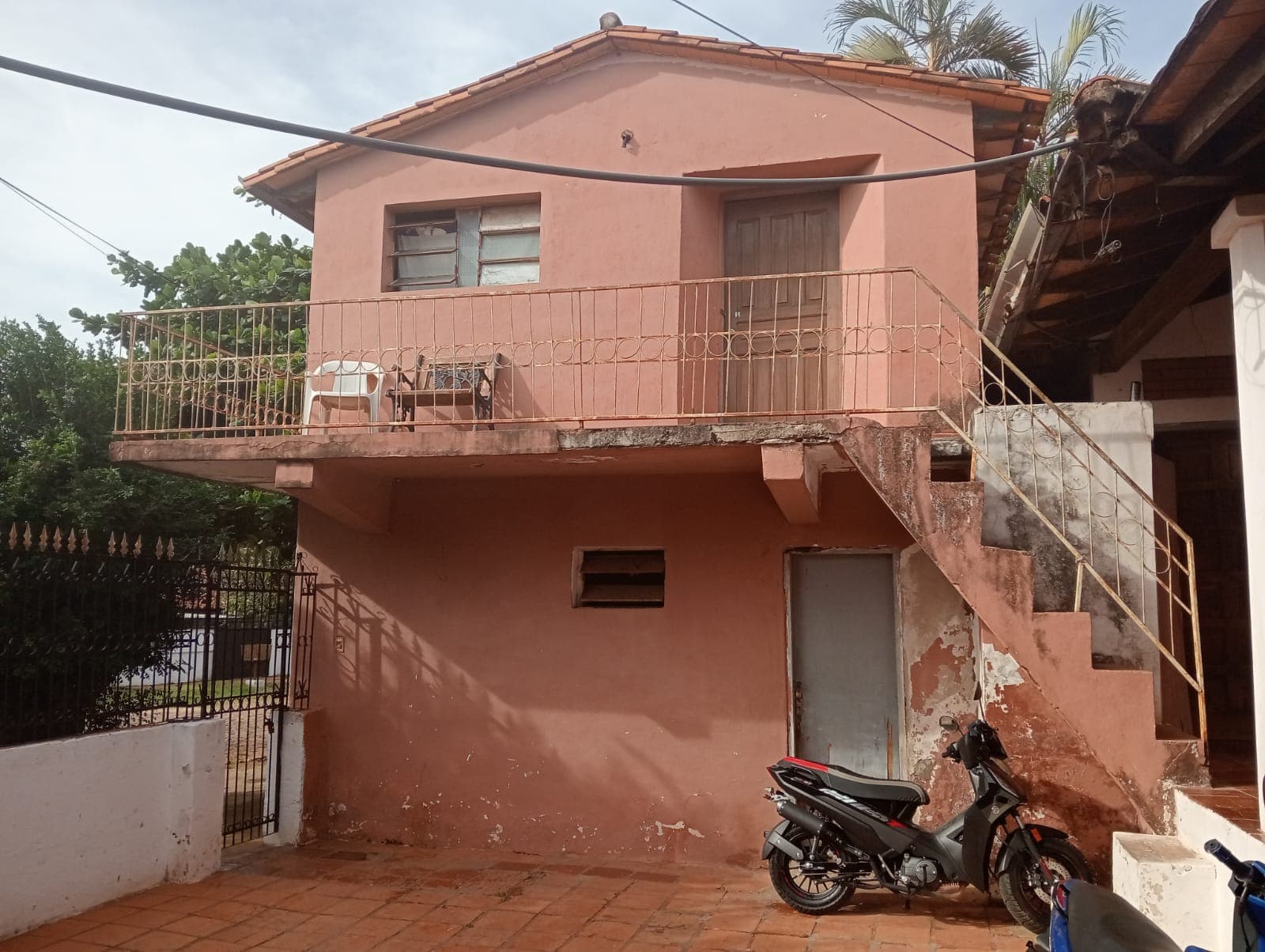 En venta casa en Fernando de la Mora, foto 4