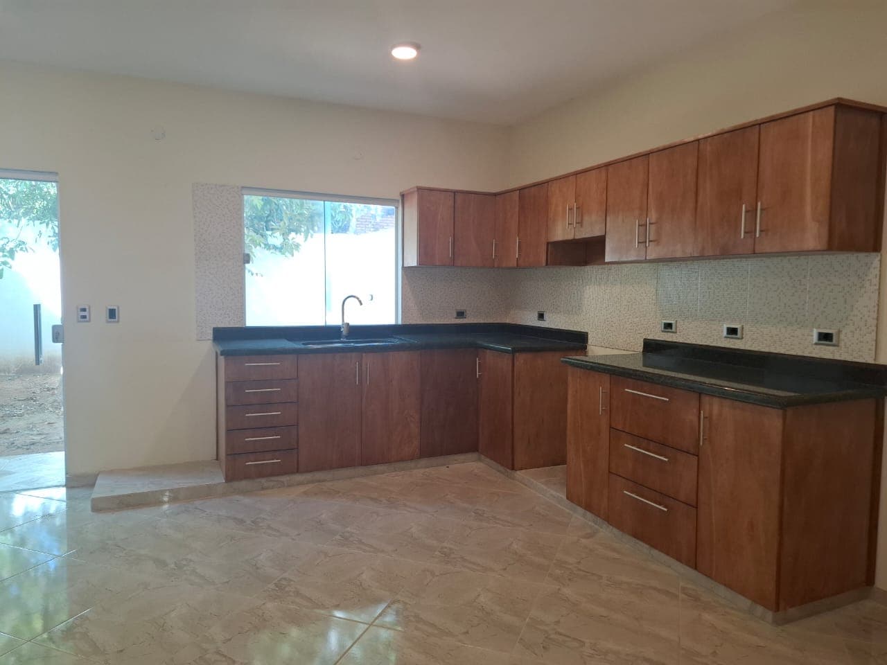 - duplex a estrenar - Ñemby, foto 3