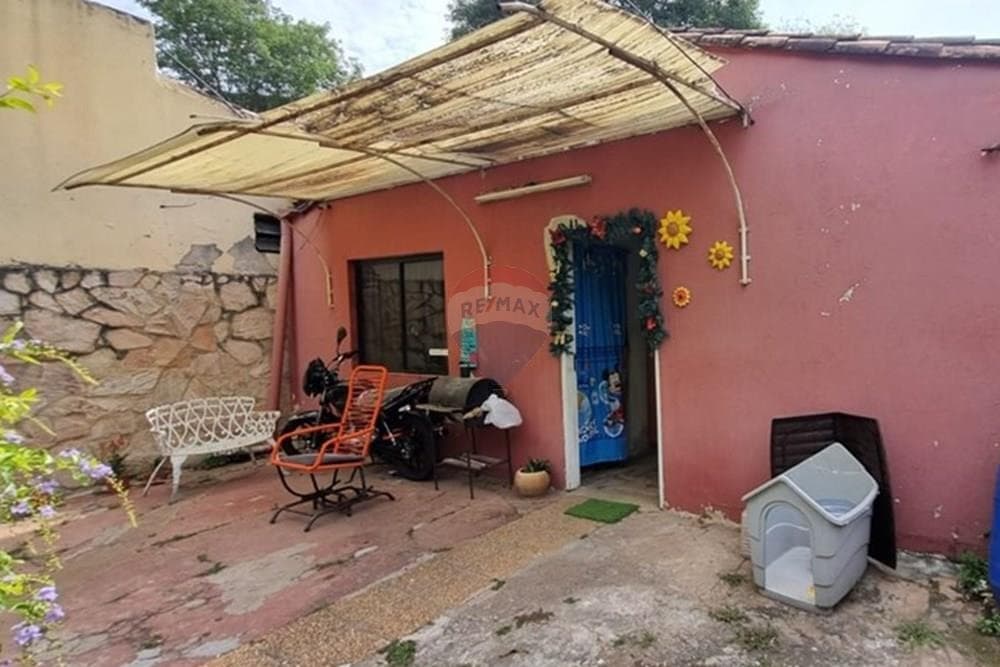 Casa en venta en barrio Las Mercedes – Asunción, foto 2
