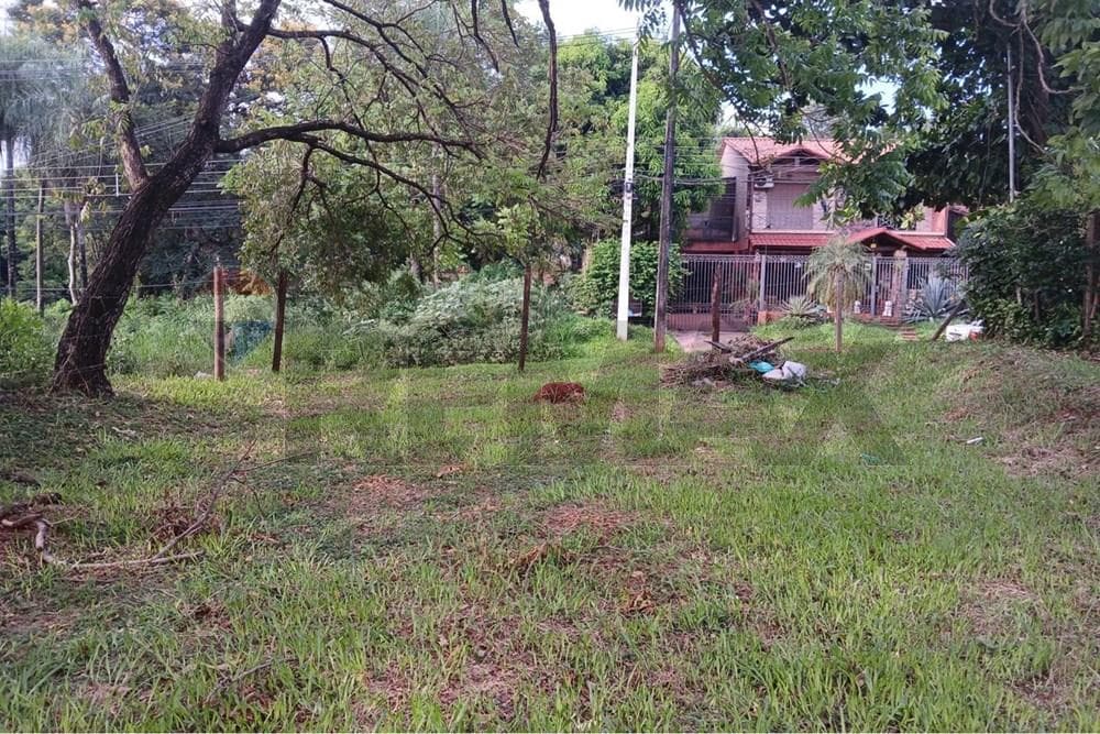 Terreno sobre asfalto en San Lorenzo — foto 4