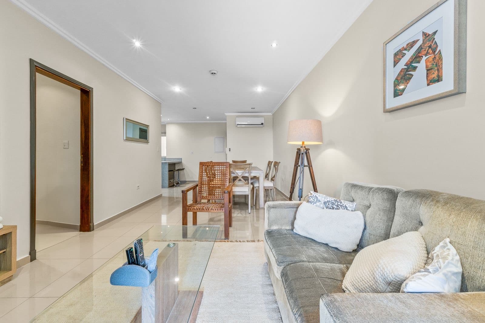 Vendo departamento amoblado sobre molas lopez