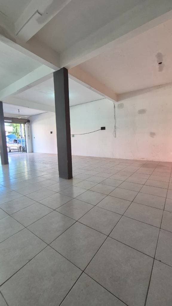Sanlon comercial Luque, foto 3