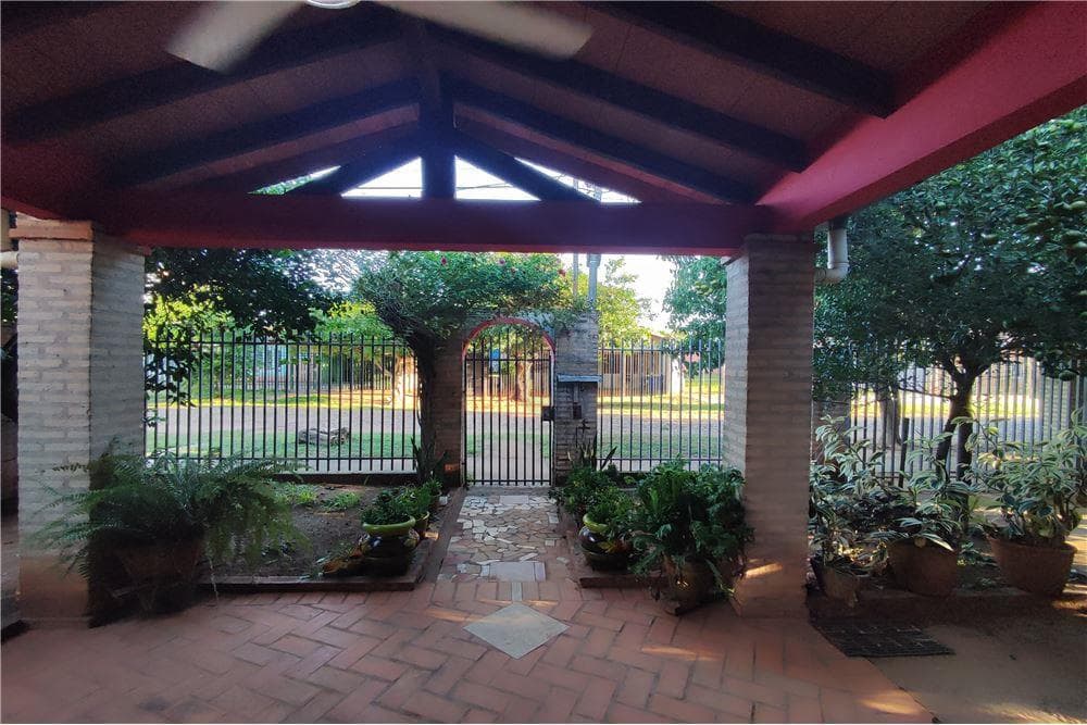En venta casa en laurelty - Luque, foto 4